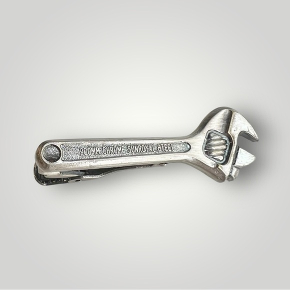 Wrench Tool Unique Christmas Gift For Him Tie Clip Bar Gift Made In Japan New - Picture 9 of 9